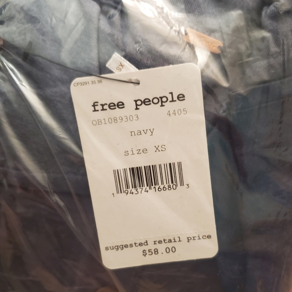 Free People Weekend Rush Navy NWT XS - Picture 2 of 9
